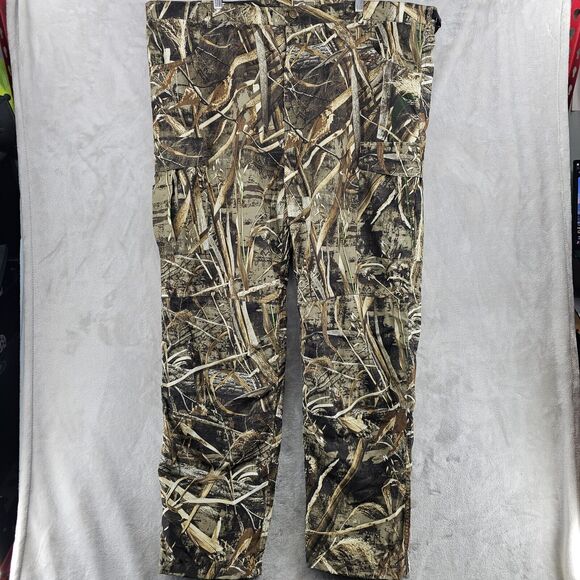 Realtree Camouflage Cargo Pants - Picture 1 of 11